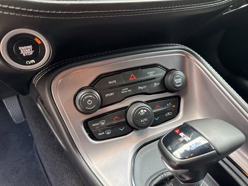 Used 2023 Dodge Challenger R/T w/ Plus Package image 24
