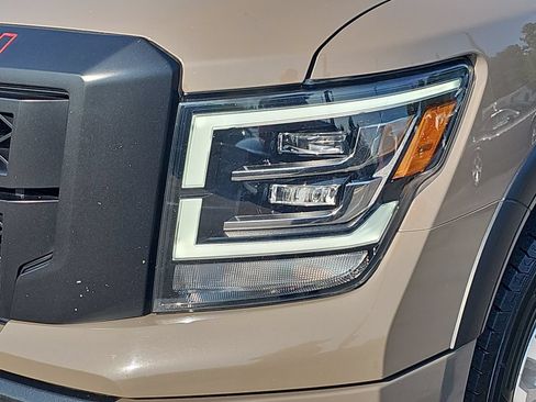Used 2021 Nissan Titan PRO-4X w/ Off Road Protection Package AWD/4WD image 31