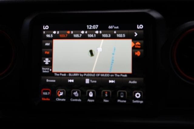 Used 2021 Jeep Gladiator Mojave AWD/4WD image 25