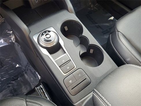 Used 2020 Ford Escape SEL image 29