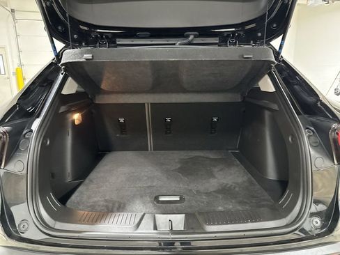 Used 2025 Chevrolet Trax ACTIV w/ Sunroof Package FWD image 24