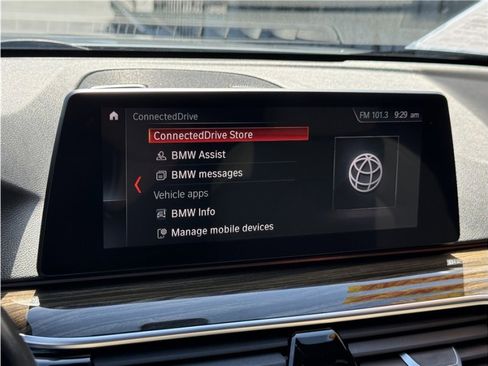 Used 2019 BMW 530i image 40