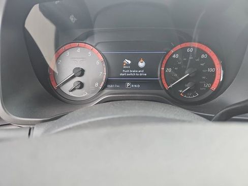 Used 2021 Nissan Titan PRO-4X w/ Pro-4x Convenience Package image 18