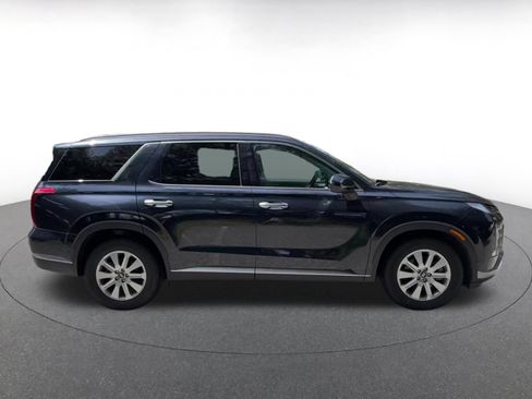 Used 2024 Hyundai Palisade SEL FWD image 16