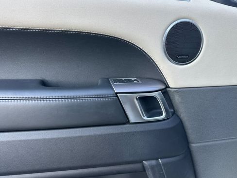 Used 2019 Land Rover Range Rover Sport HSE image 10