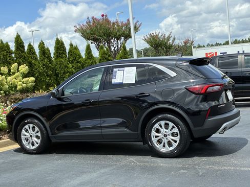 Used 2024 Ford Escape Active FWD image 9