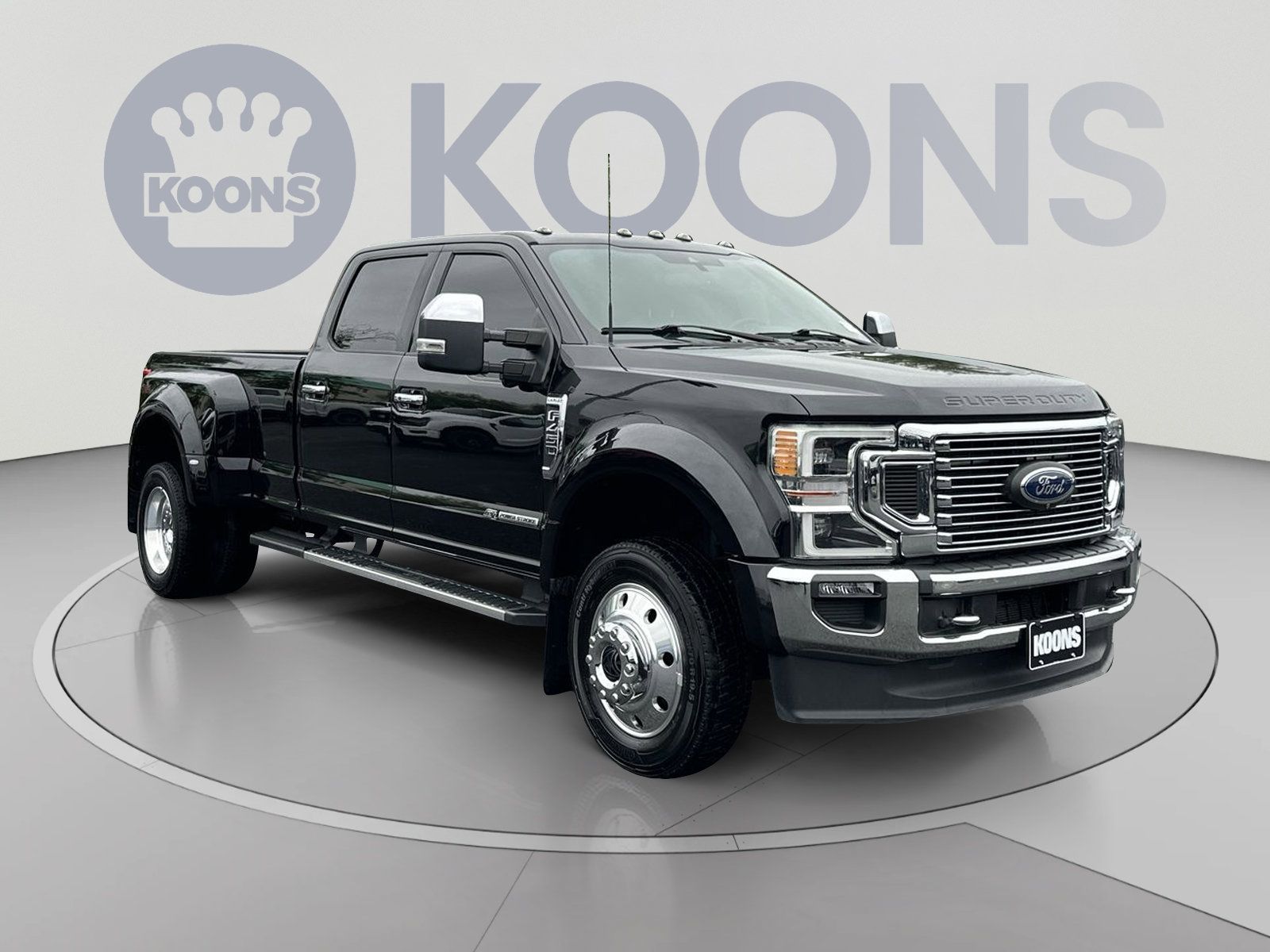 Used 2022 Ford F450 Lariat w/ Lariat Ultimate Package AWD/4WD image 2