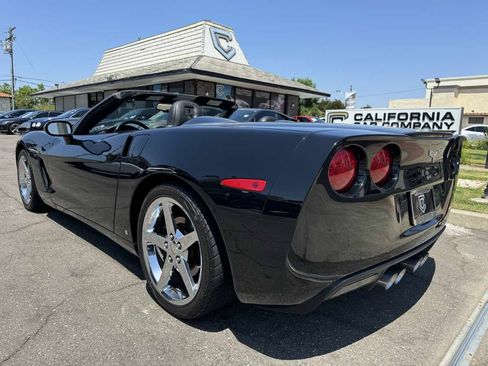 Used 2008 Chevrolet Corvette Convertible w/ Preferred Equipment Group RWD image 5