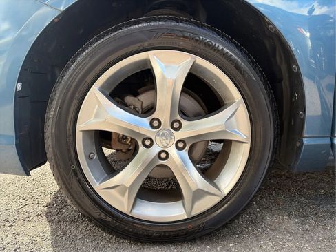 Used 2011 Toyota Venza AWD image 10