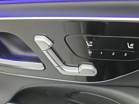 New 2026 Mercedes-Benz E 350 4MATIC Sedan image 29