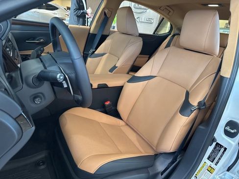 New 2025 Lexus ES 350 w/ Premium Package image 14