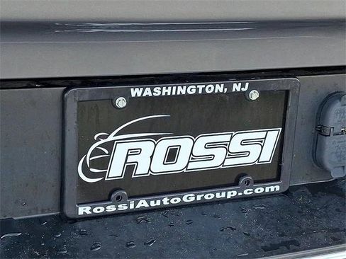 Certified 2022 RAM 1500 Laramie image 38