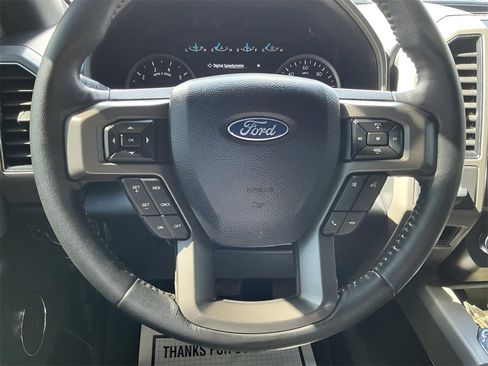 Used 2020 Ford Expedition XLT image 39