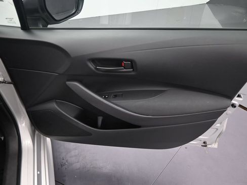 Used 2024 Toyota Corolla LE FWD image 29