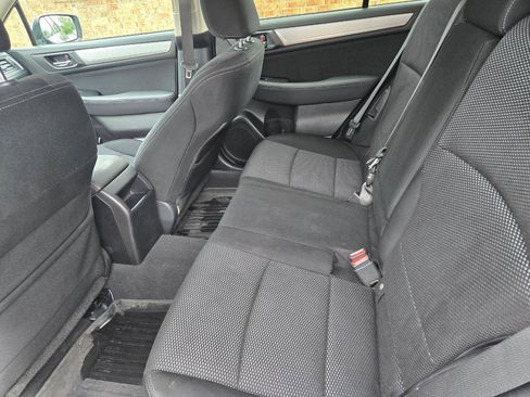 Used 2016 Subaru Outback 2.5i Premium AWD/4WD image 14