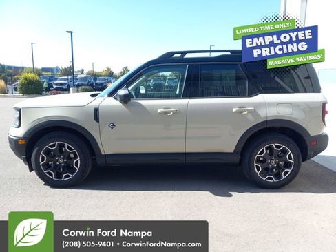 New 2025 Ford Bronco Sport Outer Banks w/ Outer Banks Tech Package+ AWD/4WD image 6