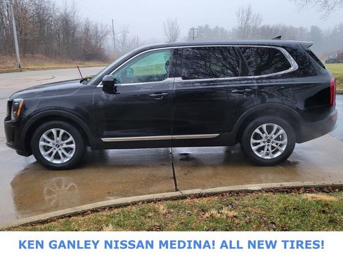 Used 2021 Kia Telluride LX image 6