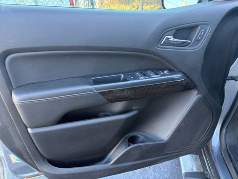 Used 2018 GMC Canyon SLT w/ Trailering Package image 12