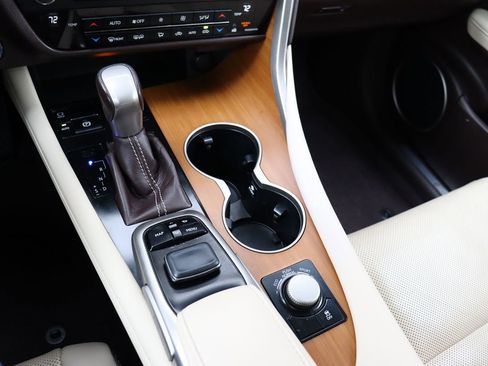 Used 2017 Lexus RX 350 FWD w/ Premium Package image 27