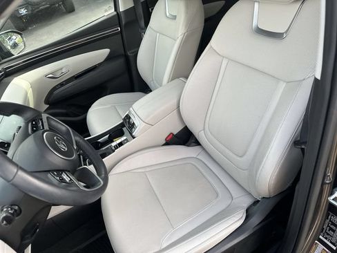Used 2022 Hyundai Tucson SEL w/ Convenience + Premium Package FWD image 15
