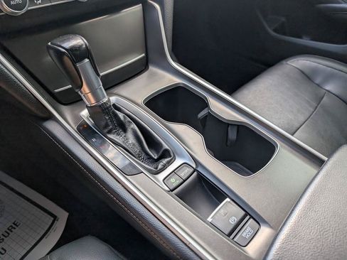 Used 2018 Honda Accord Touring image 26