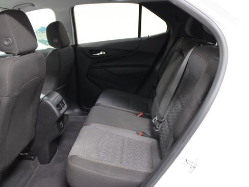 Used 2023 Chevrolet Equinox LT image 23