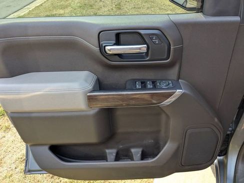 Used 2020 Chevrolet Silverado 1500 LT w/ All-Star Edition image 31