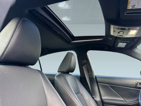 Certified 2022 Lexus IS 300 IS 300 image 16