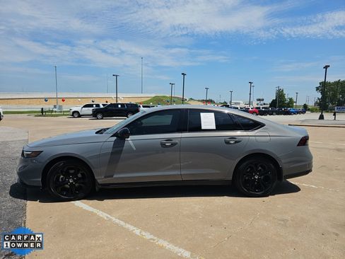 Used 2025 Honda Accord SE image 7
