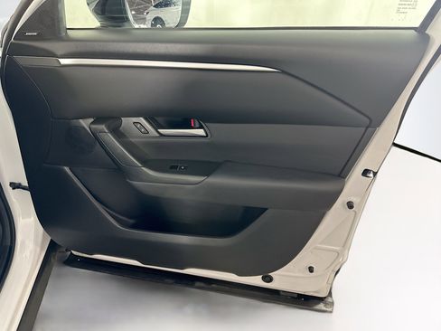 Used 2025 MAZDA CX-50 AWD 2.5 S w/ Premium Package image 34