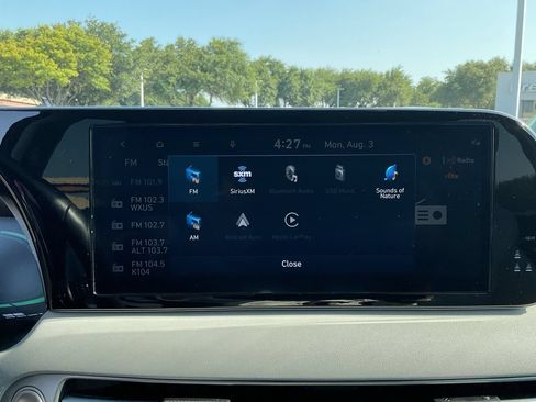 Used 2025 Hyundai Palisade SEL FWD image 31