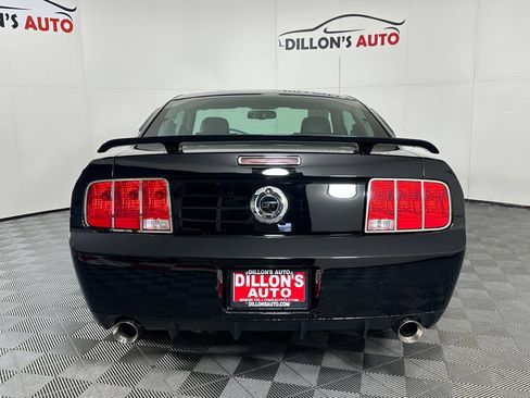 Used 2007 Ford Mustang GT RWD image 5