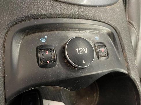 Used 2012 Ford Focus Titanium image 37