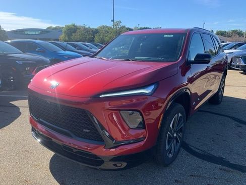 New 2026 Buick Enclave Sport Touring w/ Power Package image 8