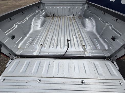 Used 2019 Nissan Frontier S image 30