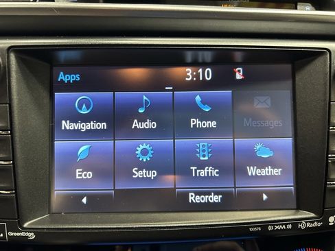 Used 2016 Toyota RAV4 SE image 17