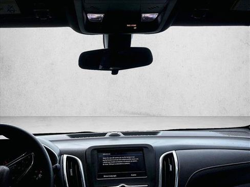 Used 2019 Chevrolet Equinox LT FWD image 8