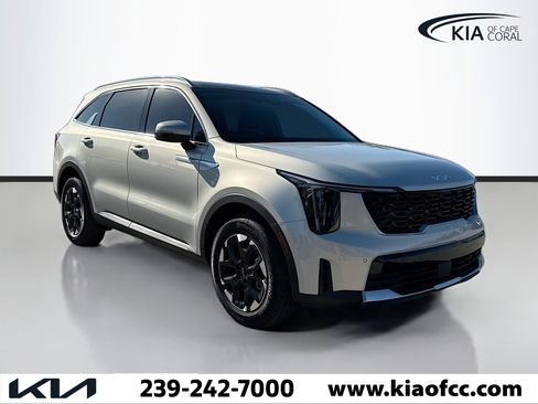 New 2026 Kia Sorento S w/ S Panoramic Sunroof Package image 7
