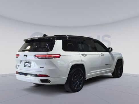 Used 2025 Jeep Grand Cherokee L Summit AWD/4WD image 11