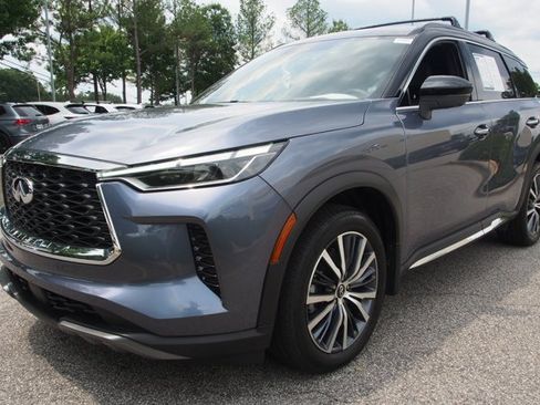 Used 2025 INFINITI QX60 Autograph w/ Cargo Package AWD/4WD image 4