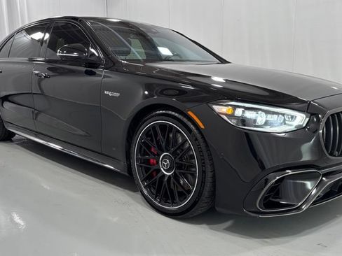 Used 2025 Mercedes-Benz S 63 AMG S image 4