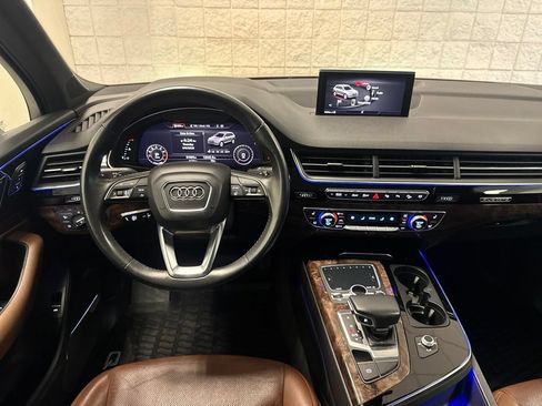 Used 2019 Audi Q7 3.0T Prestige w/ Prestige Package AWD/4WD image 26