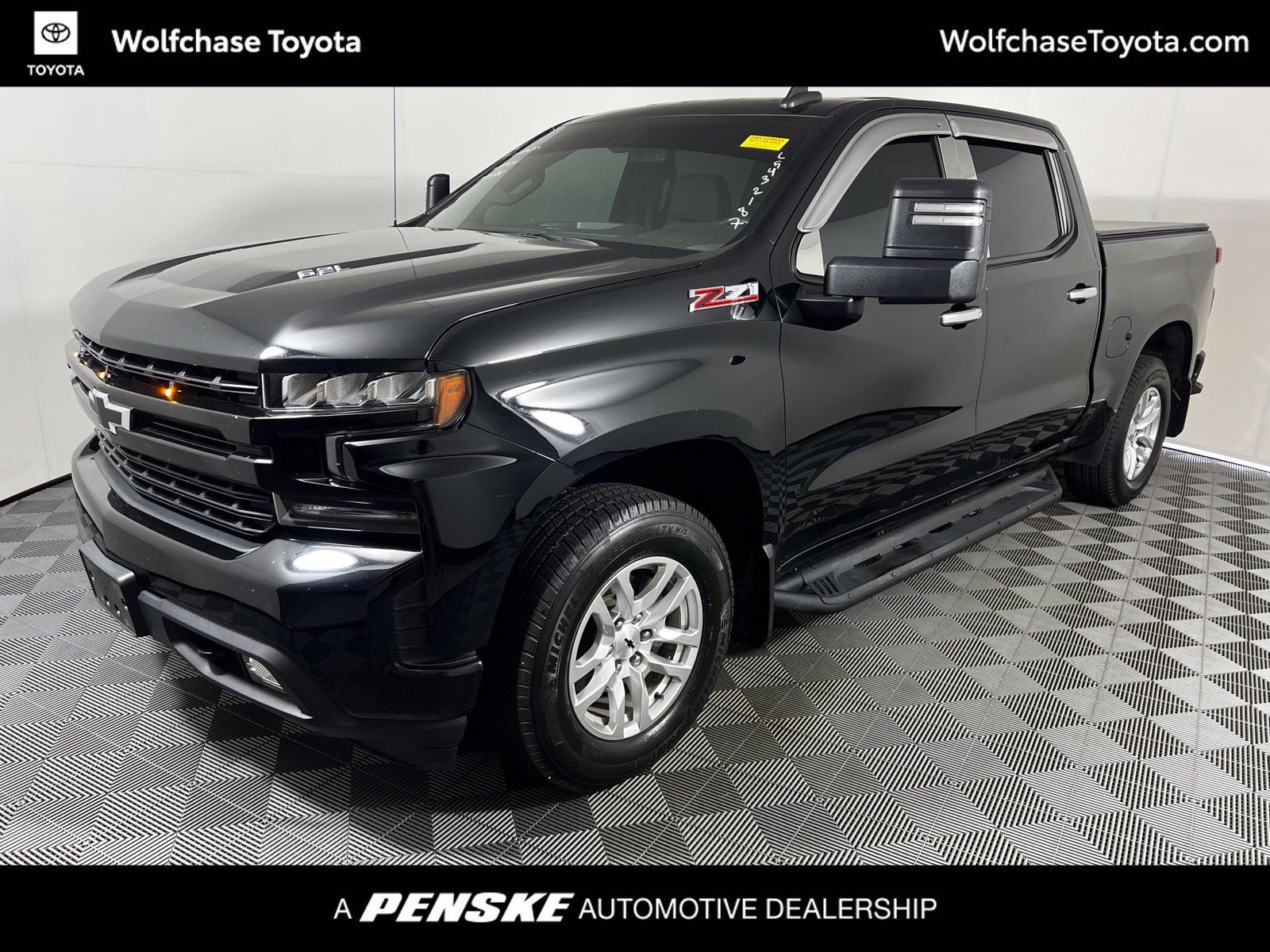 Used 2020 Chevrolet Silverado 1500 RST AWD/4WD image 1