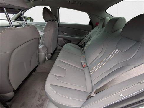 New 2025 Hyundai Elantra SEL w/ Cargo Package image 17