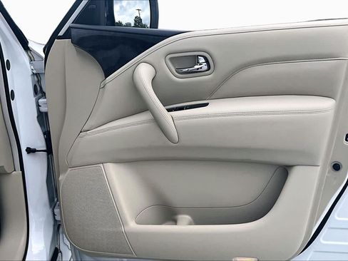 Used 2020 INFINITI QX80 Luxe w/ Proassist Package RWD image 22