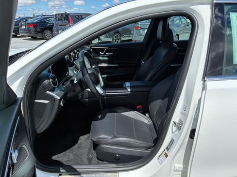 Used 2024 Mercedes-Benz C 300 Sedan image 28