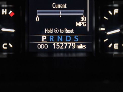 Used 2018 Toyota Tundra Limited AWD/4WD image 18