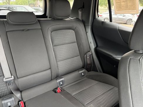 Used 2025 Chevrolet Equinox LT FWD image 39