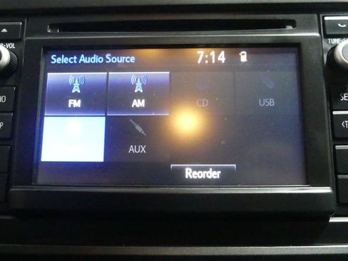 Used 2017 Toyota Tacoma SR image 35