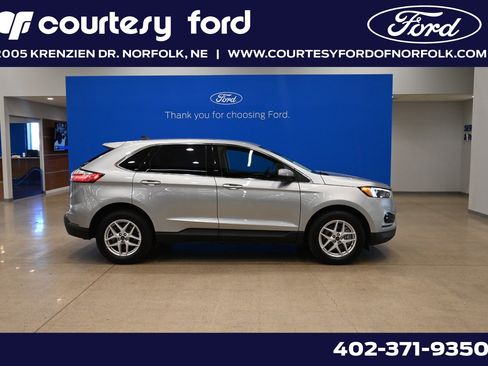 Certified 2024 Ford Edge SEL image 1